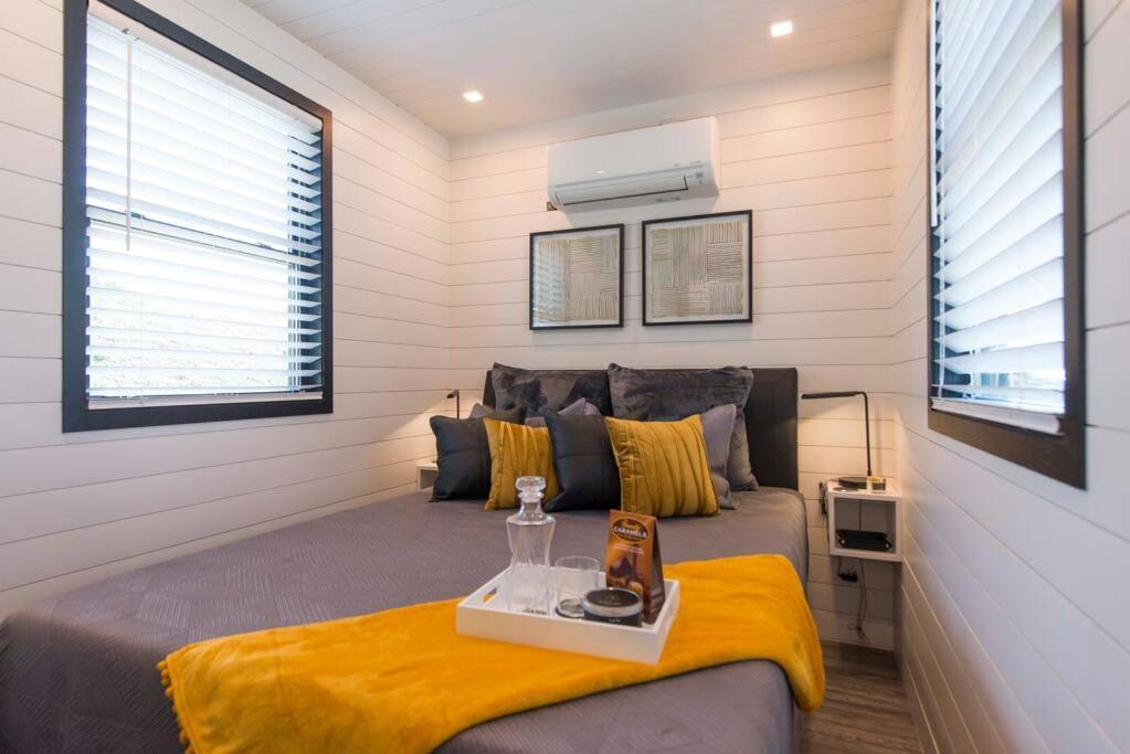 The Zephyr Modern Luxe Container Home Bellmead Exterior foto
